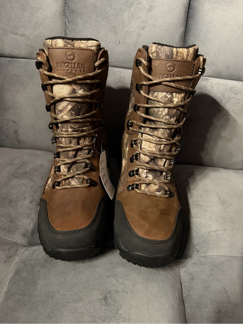 New Men's Magellan Outdoors Hunt Reload Insulated 4.0 Hunting Boot Size 8D